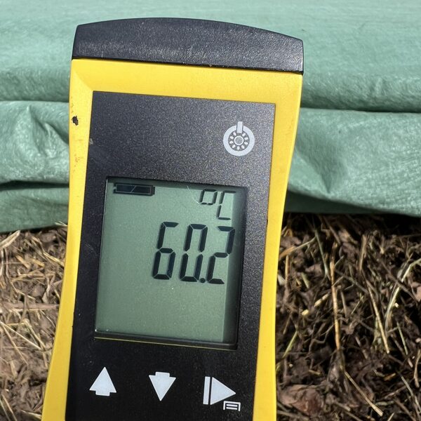 Temperatūras režīms zem Toptex parklāja