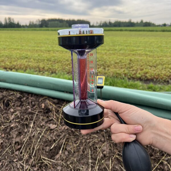 CO2 control of compost